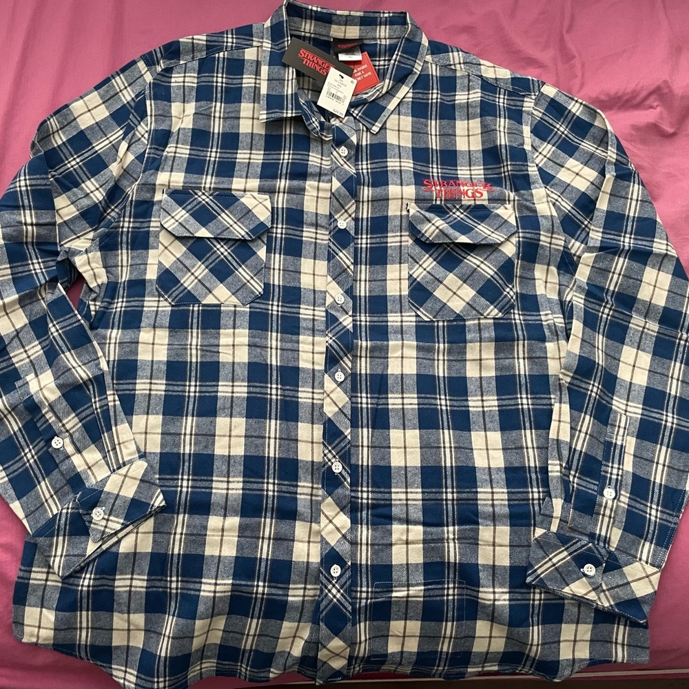 NWT Stranger Things Button up 100% cotton shirt in XXL. Secret message inside!